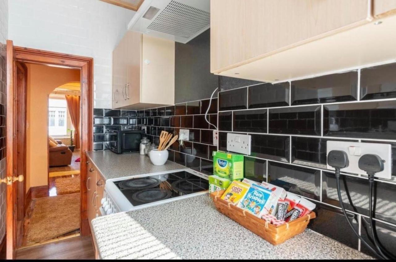 Georges57 2-Bed Apartment In אינברנס מראה חיצוני תמונה